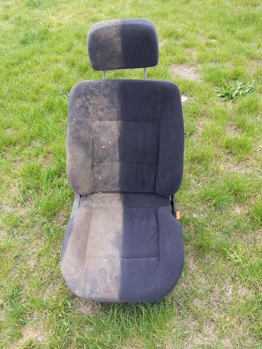 Pranie tapicerki samochodowej, kanapy, krzeseł, osuszanie