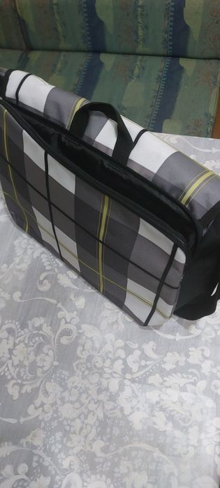 Torba  na  ramie  Reebok nowa  funkcjonalna