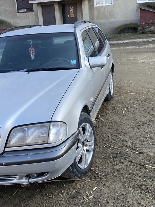Mersedes benz c class