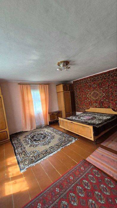 Продаж Будинку в Богородчанському районі с Росільна.
