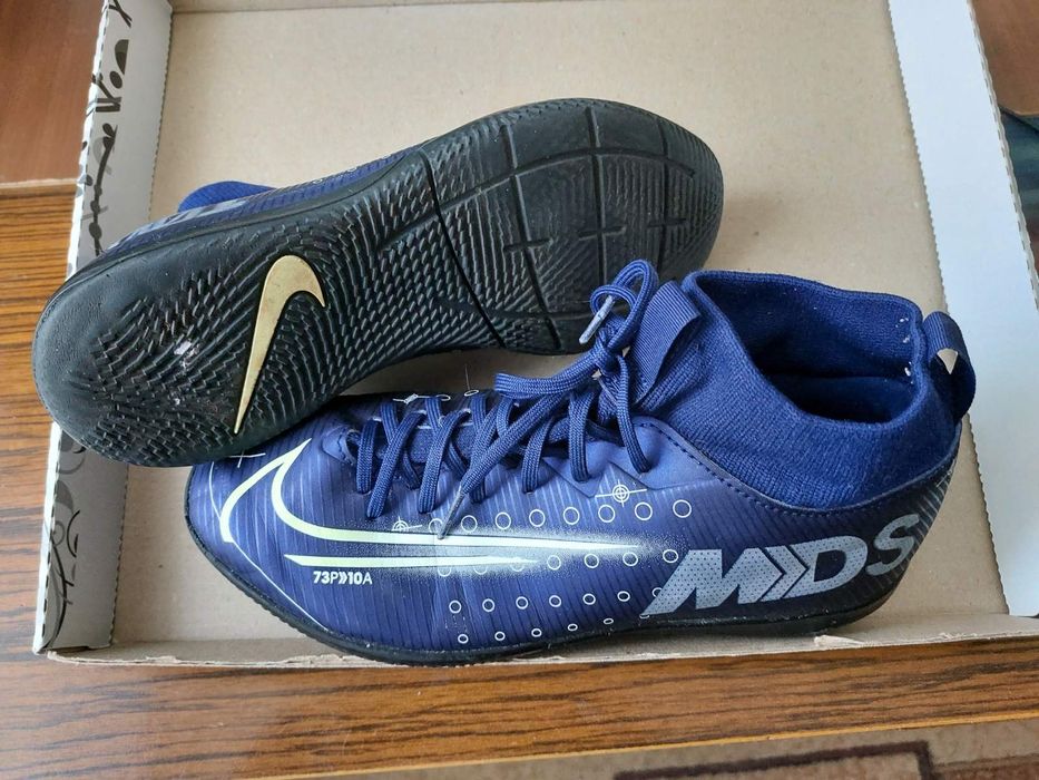 Дитячі сороконіжки, футзалки, Nike