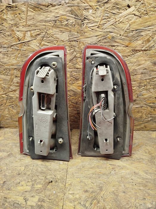 Ліхтар стоп задній  Форд Ескорт універсал