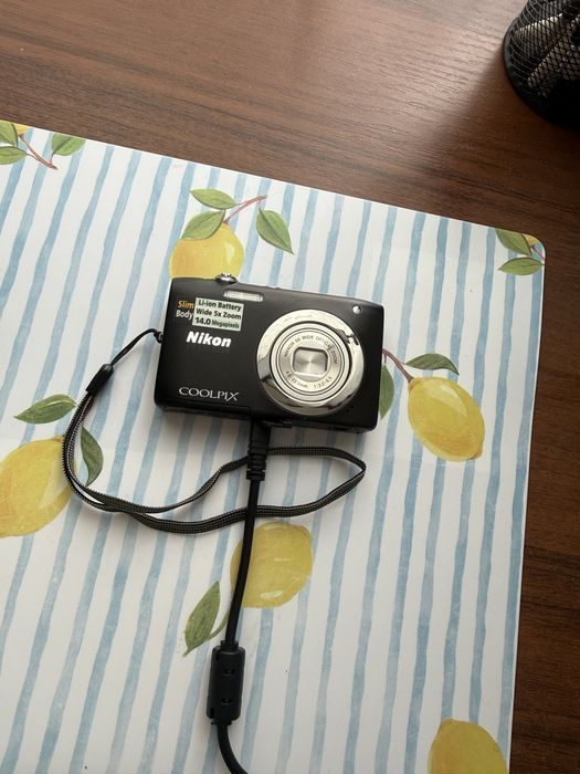 Aparat nikon coolpix s2600 sprawny z ladowarka i case bez wad