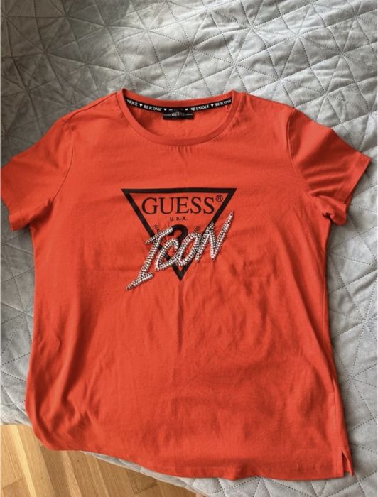 Футболка  червона Guess