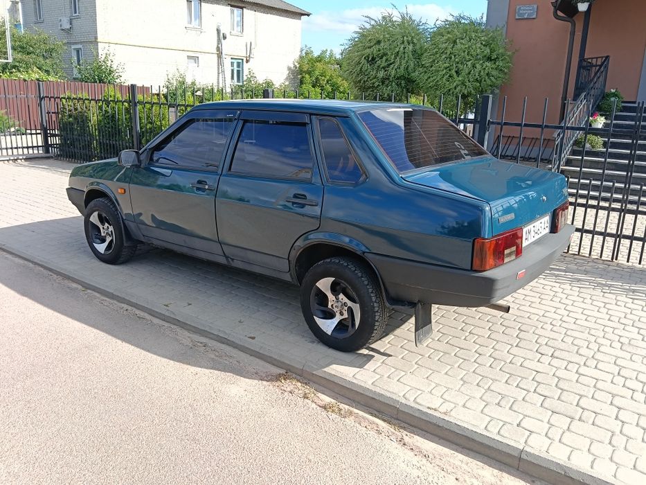Авто-бізнесмени мімо!