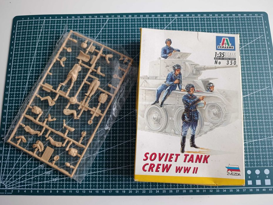 Italeri, figurki, załoga radzieckiego czołgu.