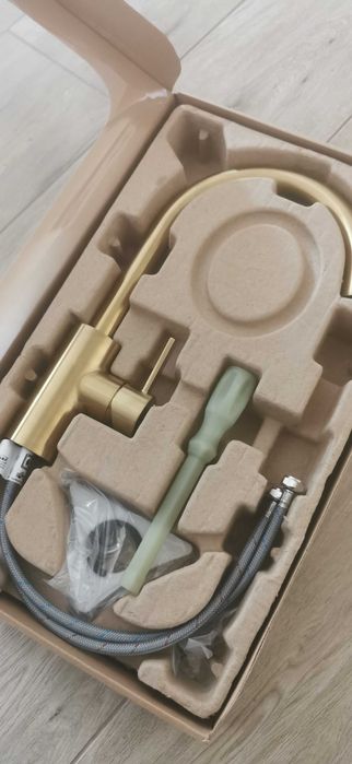 Złota bateria kuchenna