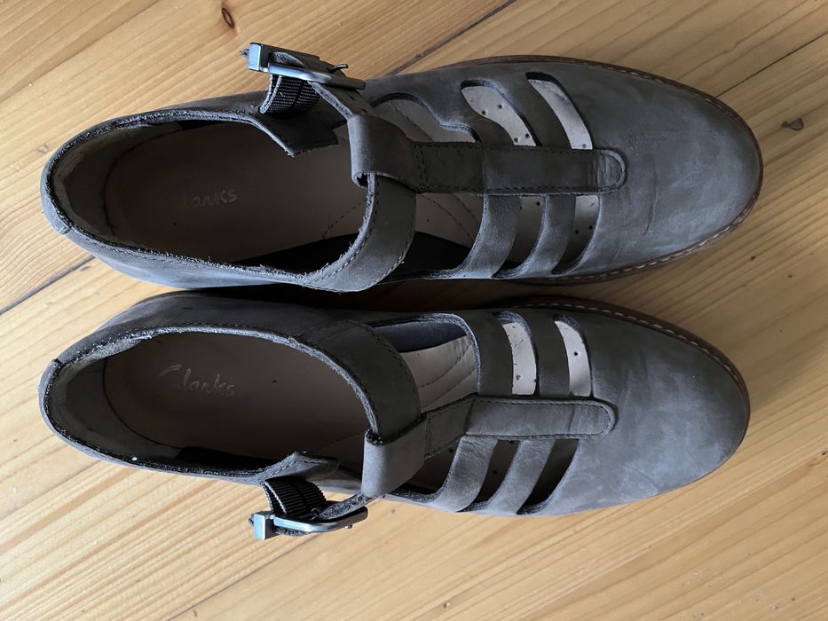 Сандалі, туфлі жіночі Clarks .