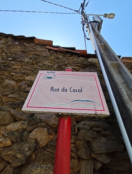 Casa de pedra em Bornes