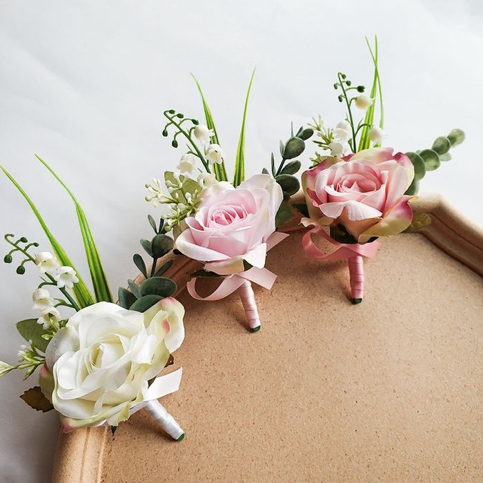 Бутоньерки свадебные