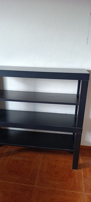 Estante IKEA em bom estado