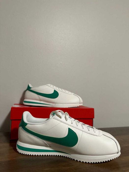 Nike Cortez 'Sail Stadium Green'.
