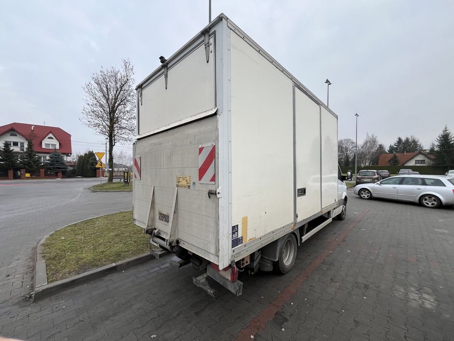 Transport mebli, przeprowadzki