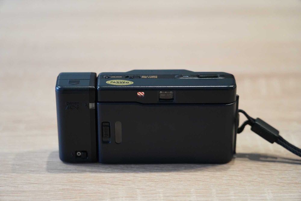 Canon MC aparat analogowy wraz z lampą Canon MC-S
