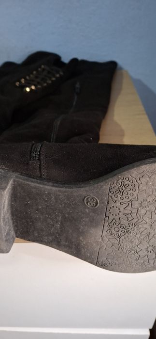 Botas cano alto preto