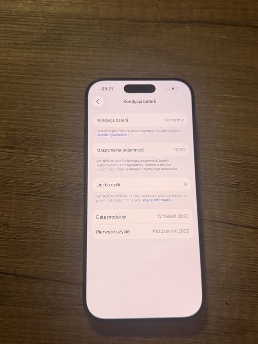 Iphone 16 pro 100% kondycji