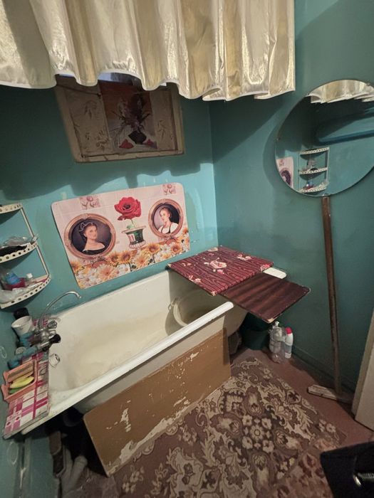 Продаж 2-х кімн. квартири вул. Соборності