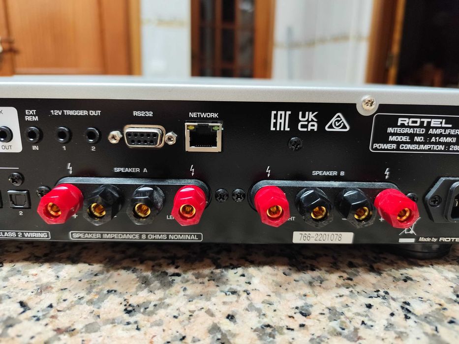 Amplificador Integrado ROTEL A14 MKII - Excelente Estado!
