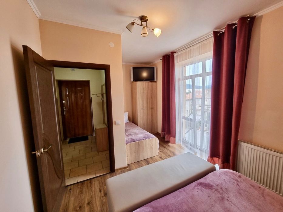 Здається подобово квартира в центрі  Мукачева вам точно сподобається!