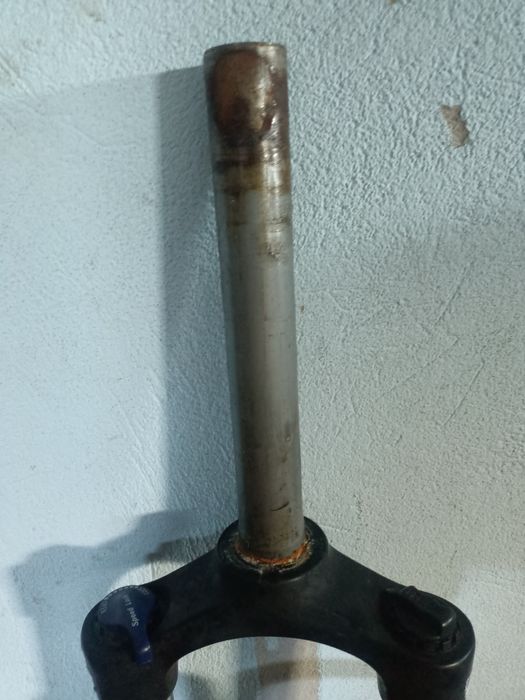 Amortyzator sr suntour xcm do regeneracji