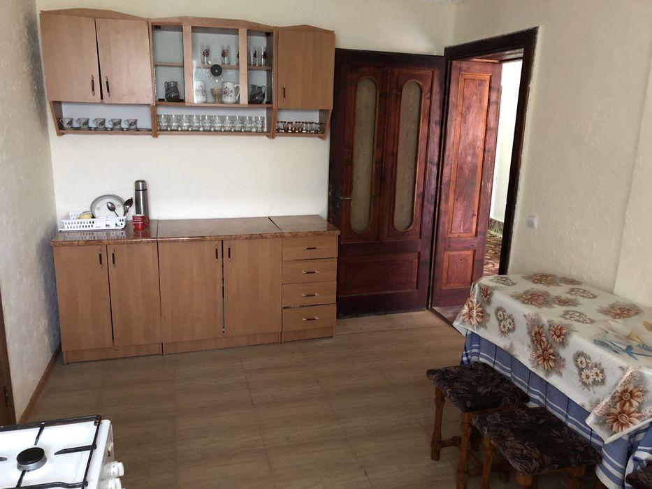 Продається Будинок,є рибник,поруч гори,красива природа