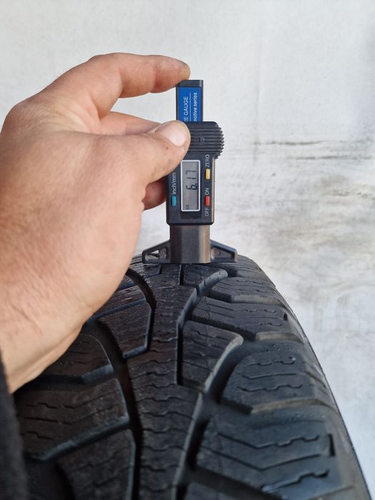 Opony zimowe 155/80/13 Uniroyal Para 6mm