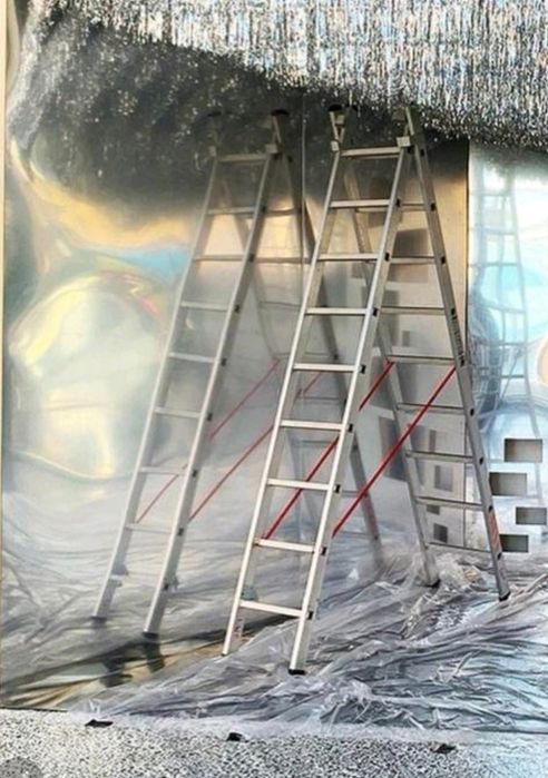 Decorador de festas, cenógrafo, criador de atmosferas.