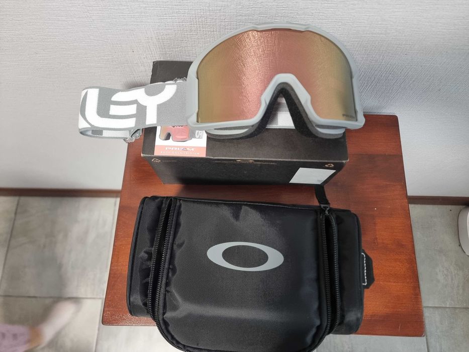 Гірськолижна горнолыжная маска Oakley Line Miner S M L XM XL різні