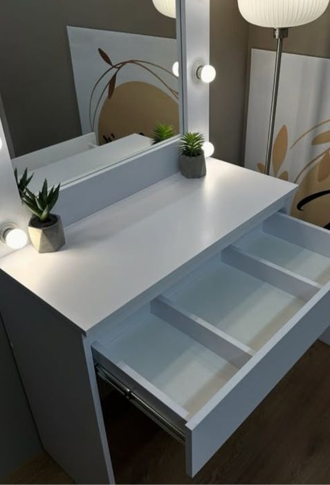 Продам стол бровиста