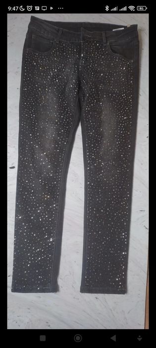 Jeansy z cekinami