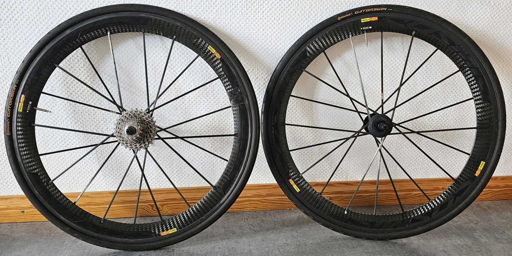 koła Mavic Cosmic SLR exalith, karbonowe szprychy