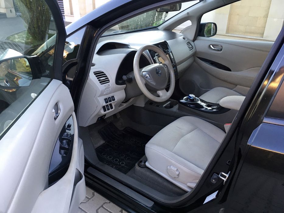 Nissan Leaf, ніссан ліф,нісанчик,електрокар,електроавтомобіль,електро