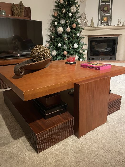 Mesa de centro/apoio ao sofá