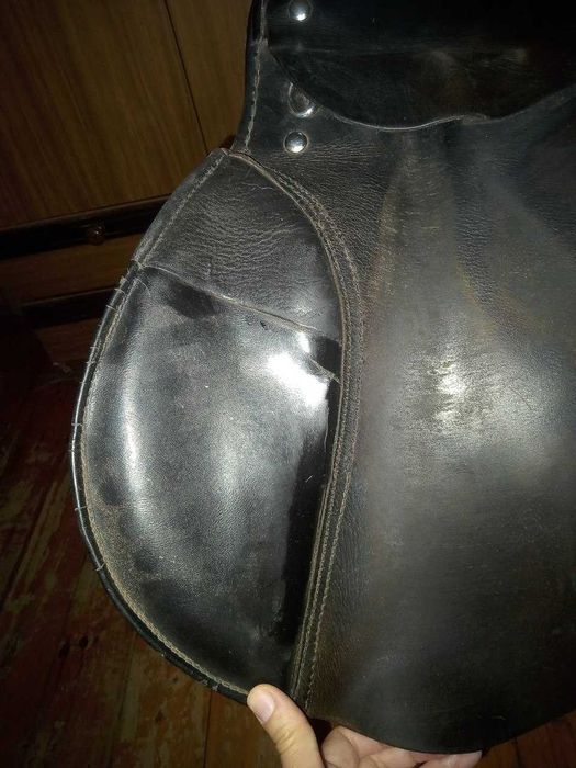 Продам сідло для коня в робочому стані