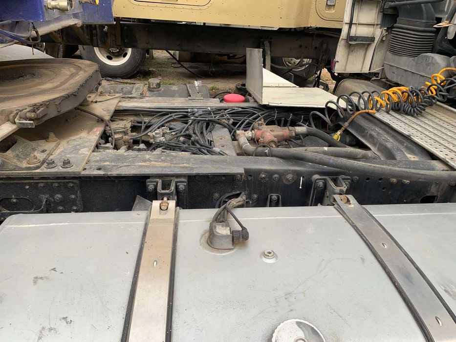 Продам самосвальный полуприцеп Van Hool 45 т с тягачом MAN 19.403