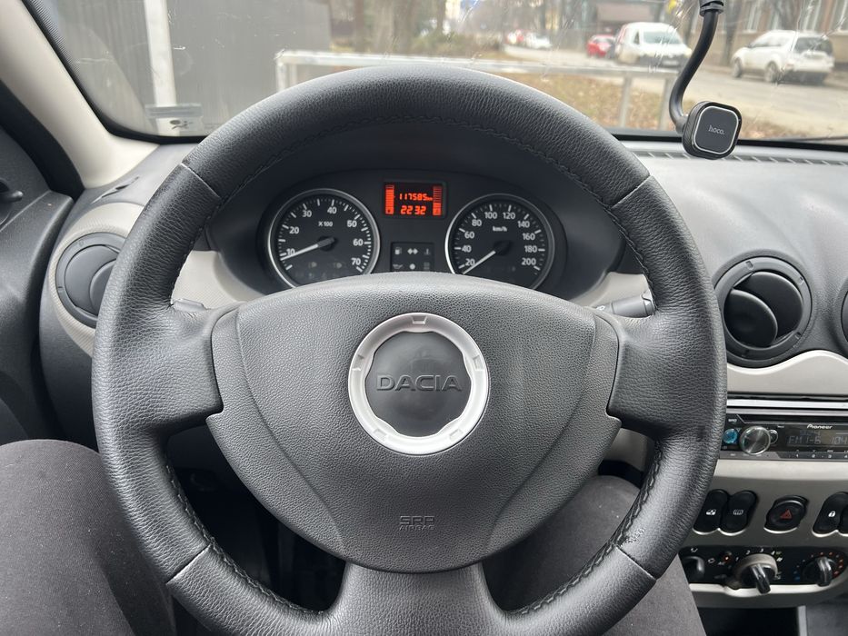 Dacia Sandero 1.4 бензин + кондеціонер