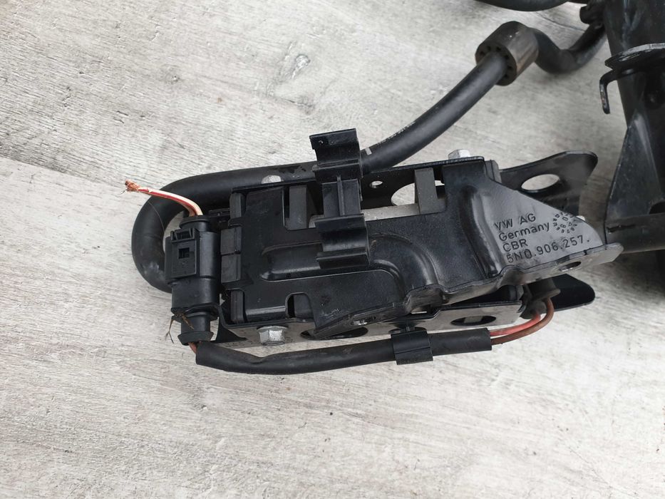 Audi A3 8P Golf Passat B6 2.0 TDI CBA Pompa paliwa filtr czujnik