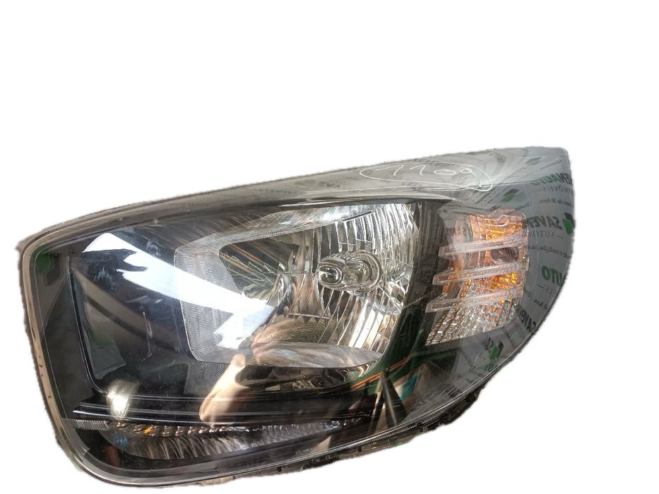 Ótica / farol esquerda KIA Picanto (JA)