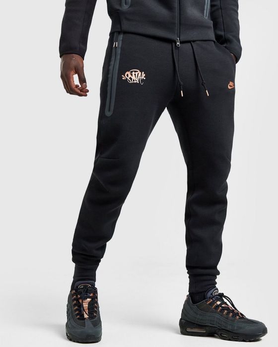 Syna World x Nike Tech Fleece Nocta: 2 890 грн. - Спортивные