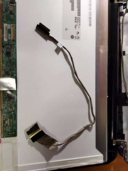 Матрица 15,6 дюймов с дефектом