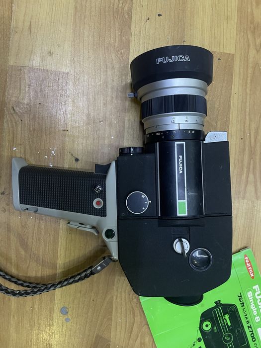 Camera super 8 mm Single-8  Fujica Single-8 Z700