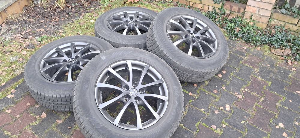 Alu felgi z oponami zimowymi Mazda CX 5