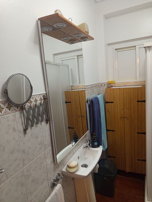 Quarto próximo ao Metro de Odivelas