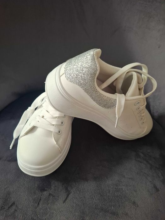 Sneakersy damskie- białe 37, Nowe