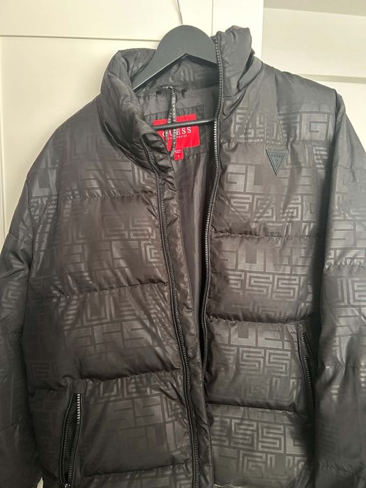 Kurtka guess wzór monogram