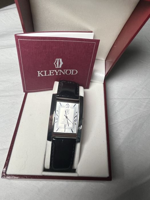 Часы новые Kleinod