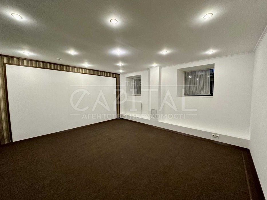 Продаж фасадного приміщення Грушевського Печерськ Центр метро Київ