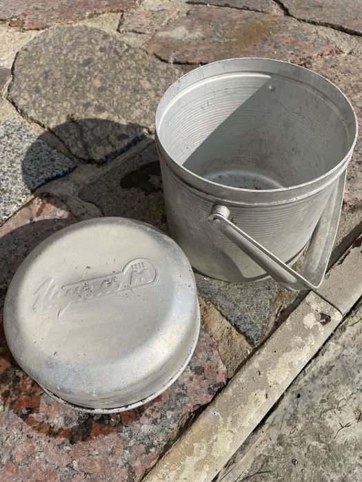 Ручна водяна колонка. Та різне.