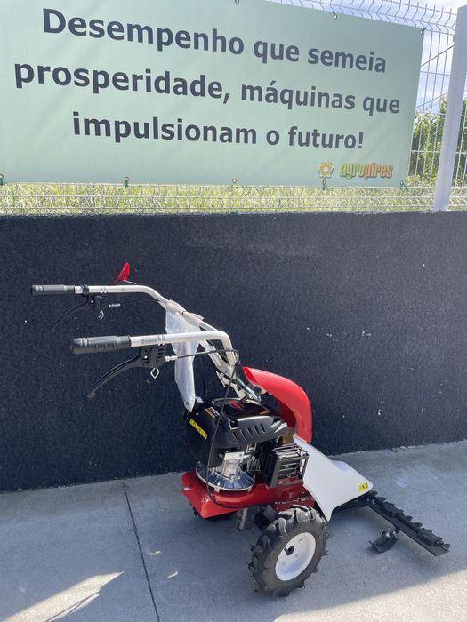 Ceifeira ( motogadanheira) a gasolina