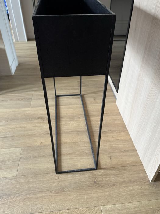 Kwetnik metalowy czarny loft wys 85 cm